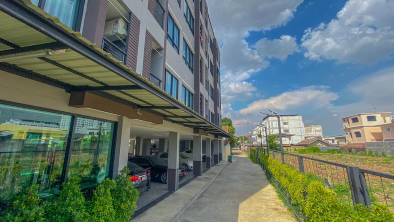 Plearnwan Deluxe Mansion Otel Bangkok Dış mekan fotoğraf