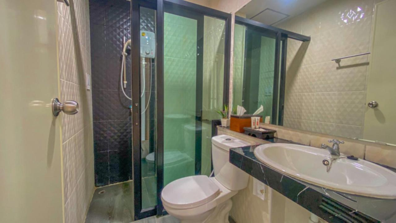 Plearnwan Deluxe Mansion Otel Bangkok Dış mekan fotoğraf
